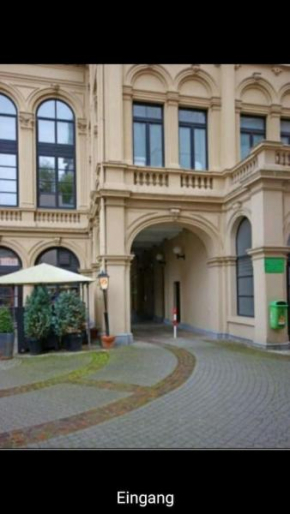 1 Zimmer Wohnung mit der Terrasse in der Innenstadt